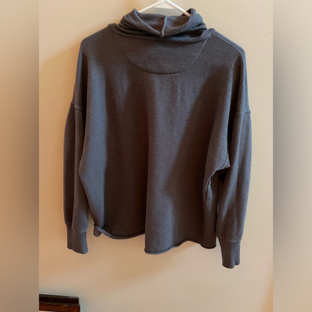 Aerie Turtle neck gray top - Picture 2 of 3